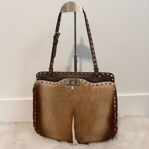 Authentic rockstud brown Valentino fur bag